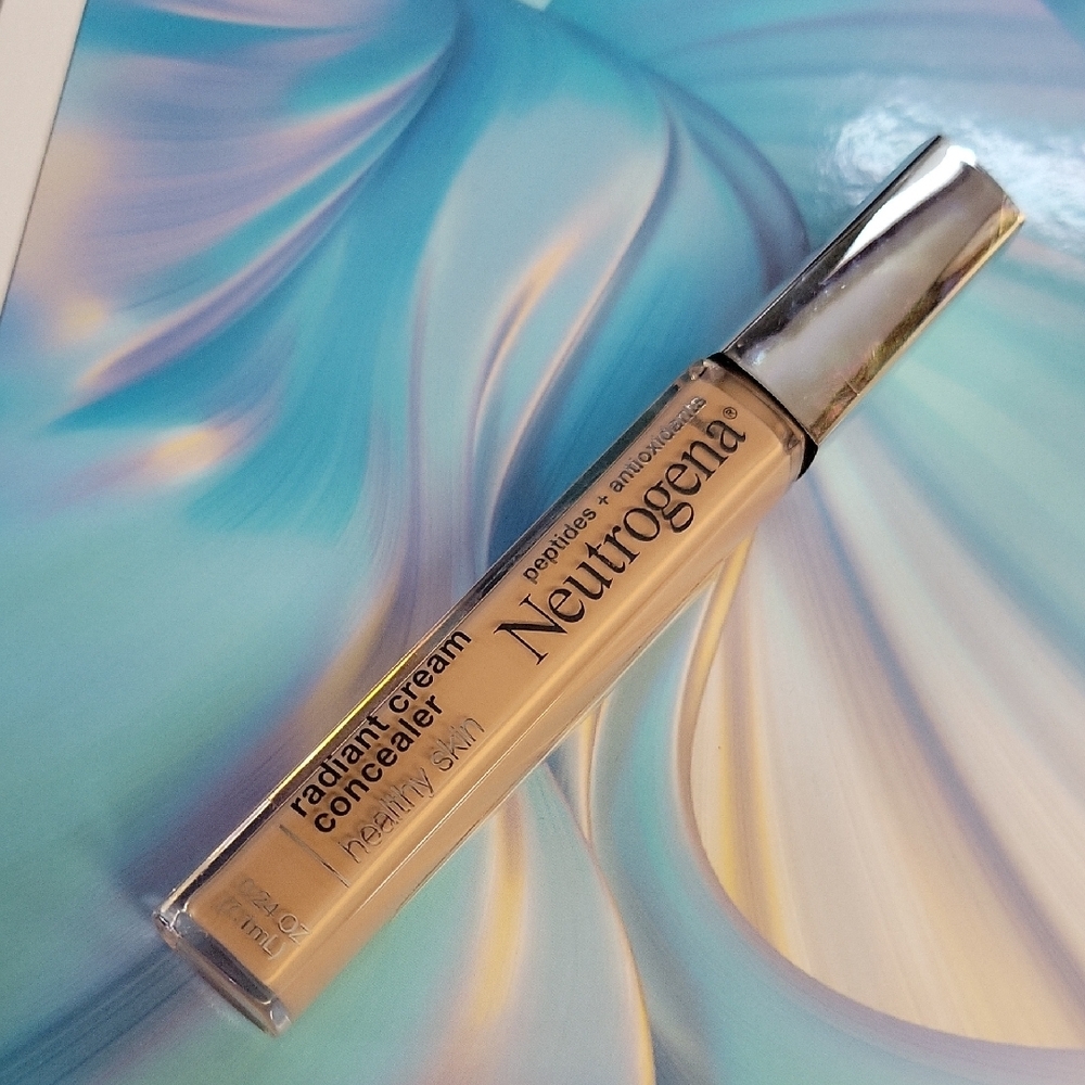 Neutrogena Radiant Cream Concealer - 03 Cashew Light Medium 7.1ml New